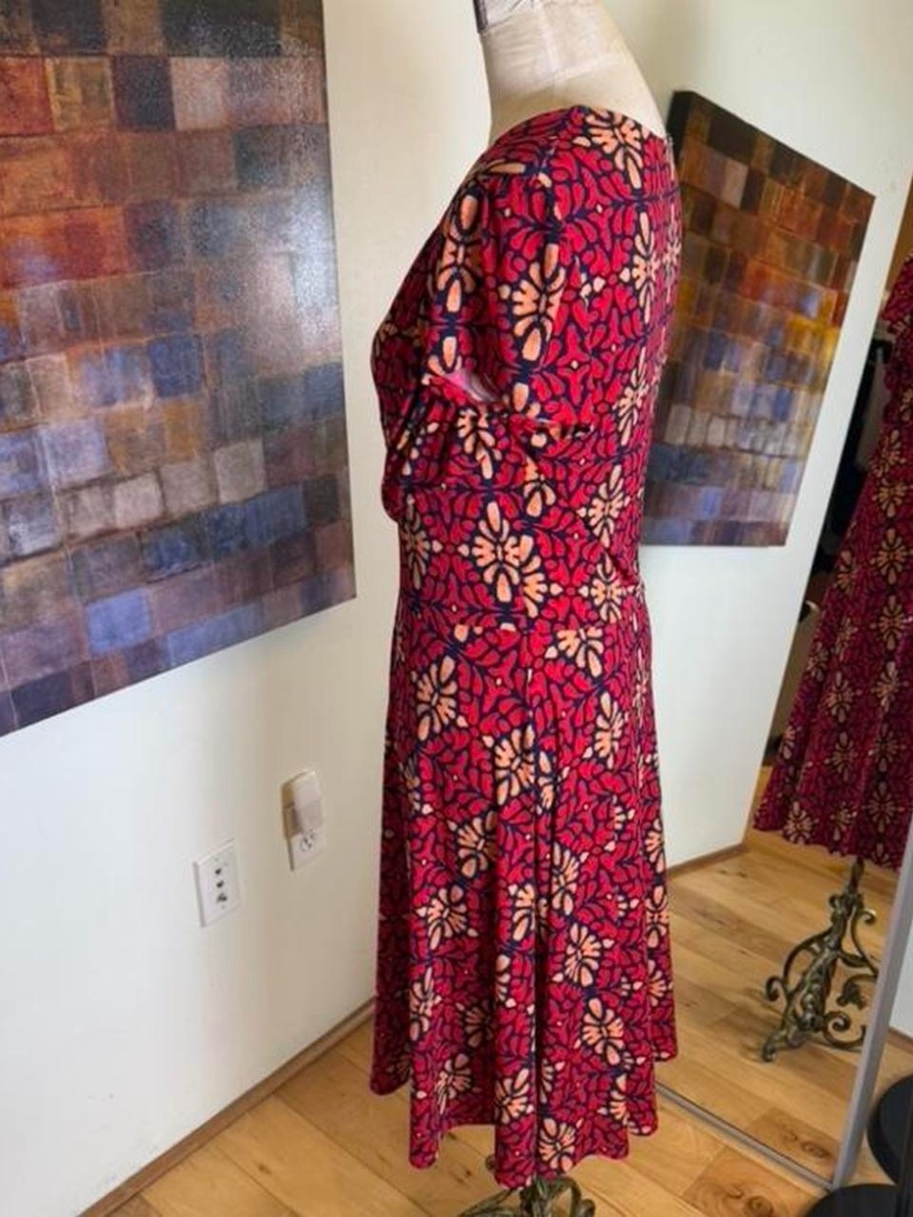 Leota Red Floral V-Neck Midi Dress with Cream Accents - Picture 2 of 5